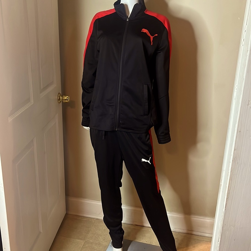 Puma sweat suite